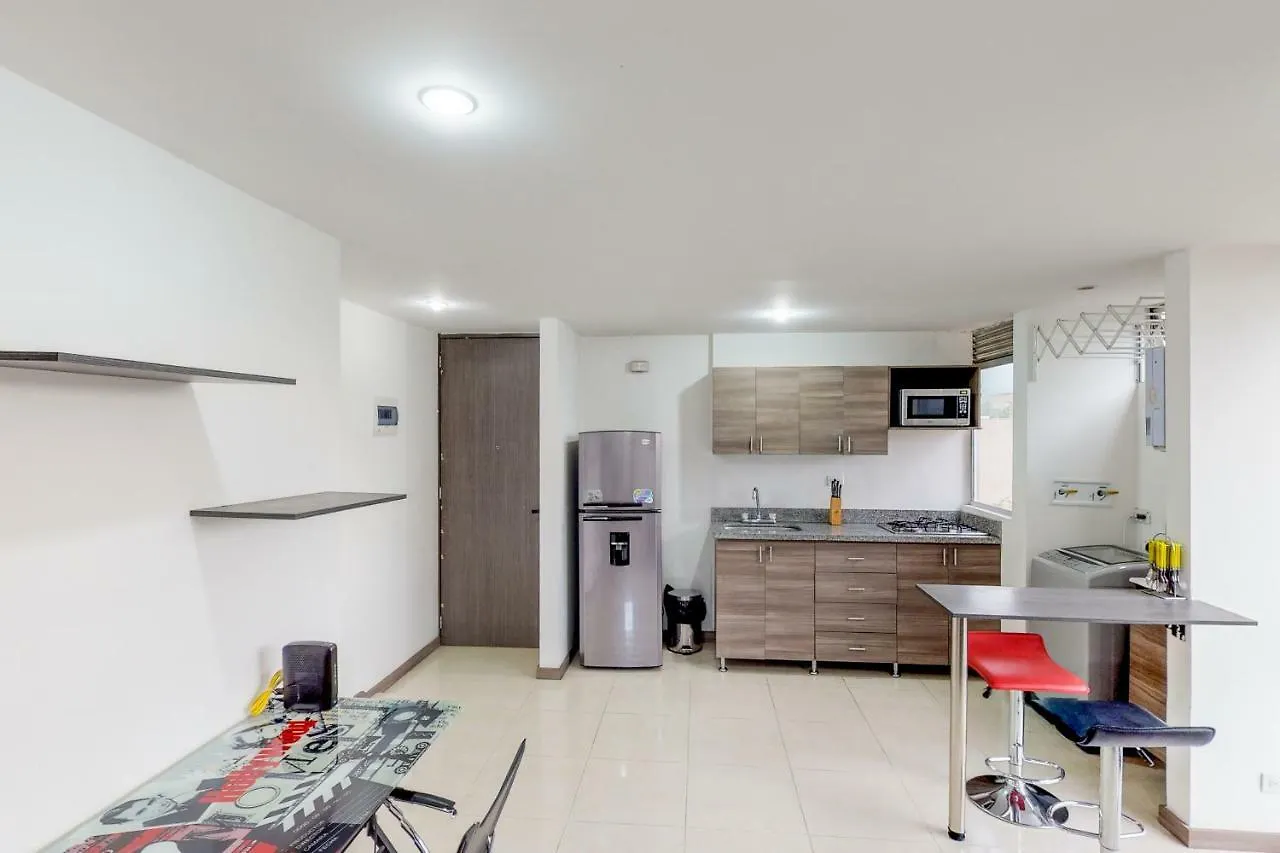 公寓 麦德林 Edificio Vegas De La Aguacatala - El Poblado酒店